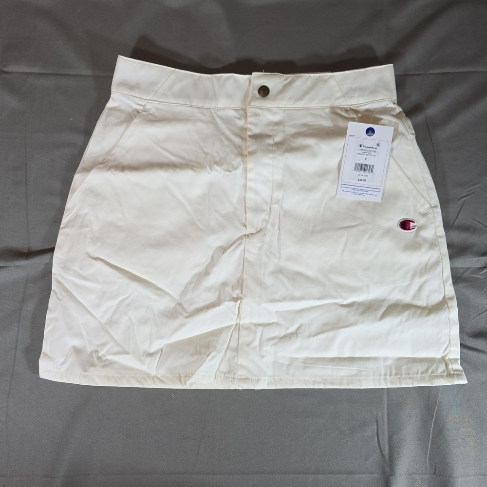 Champion Women's Athletic Skirt with Pockets Size 4 Tennis Golf cream NWT